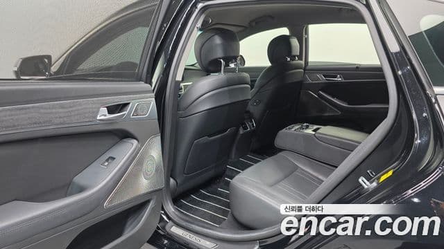 Genesis G80 Prestige, 2017 17