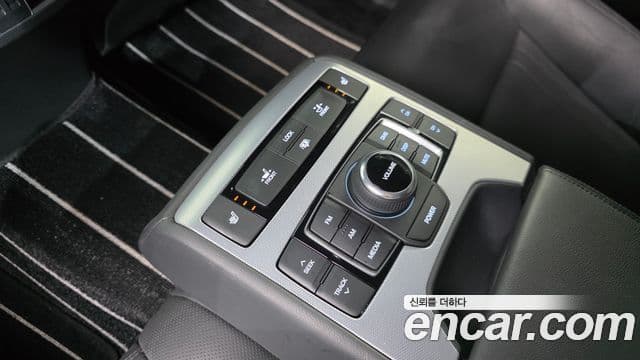 Genesis G80 Prestige, 2017 18