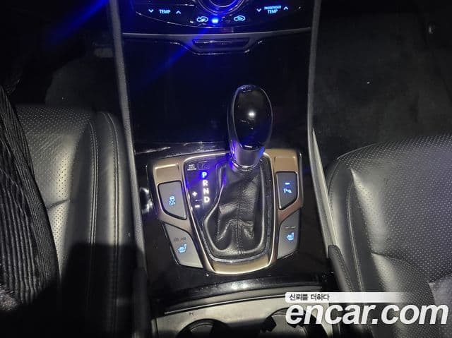 Hyundai Grandeur HG Luxury, 2011 9