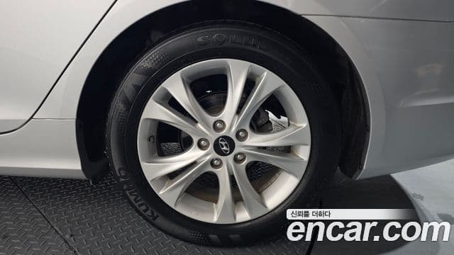 Hyundai YF Sonata Premier, 2011 все фото