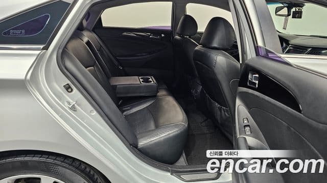 Hyundai YF Sonata Premier, 2011 12