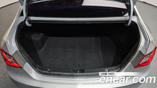 Hyundai YF Sonata Premier, 2011 20