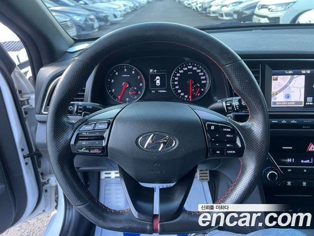 Hyundai Avante AD 1.6 турбо Sport, 2017 13