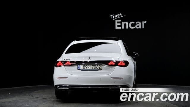 Mercedes-Benz E-класс W214 Avantgarde, 2024 4