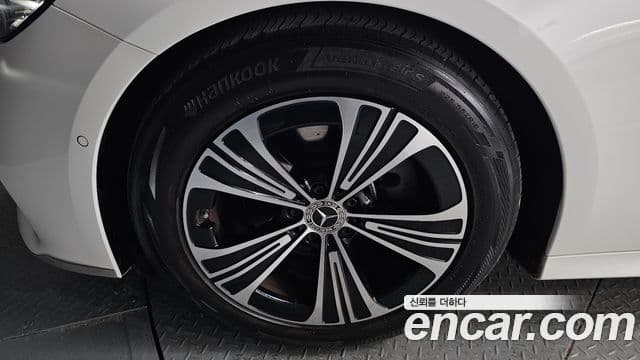 Mercedes-Benz E-класс W214 Avantgarde, 2024 все фото