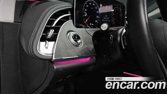 Mercedes-Benz E-класс W214 Avantgarde, 2024 17