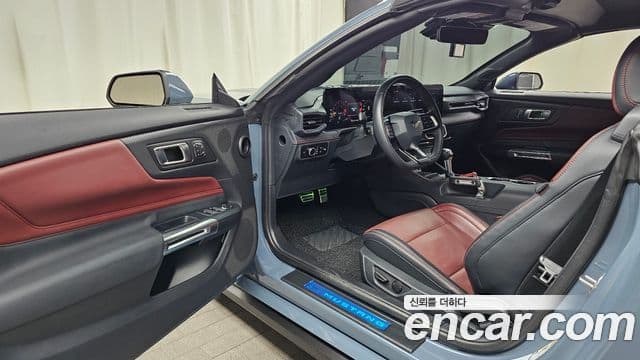 Ford Mustang 7세대 5.0 GT Premium кабриолет, 2024 10