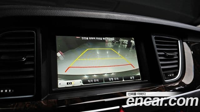 Hyundai Genesis DH Modern, 2015 17