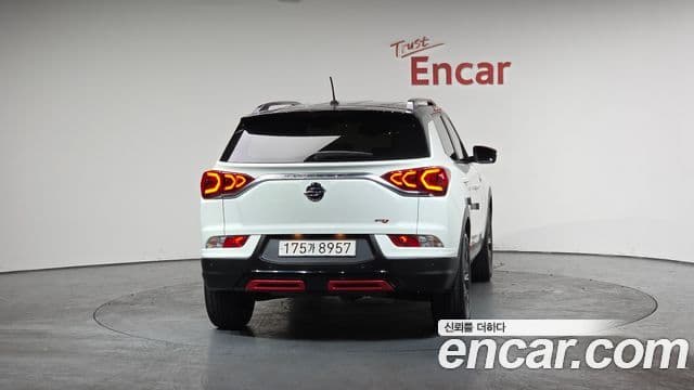 KG모빌리티(SsangYong) Beautiful Korando бензин 1.5 2WD R-Plus, 2022 4