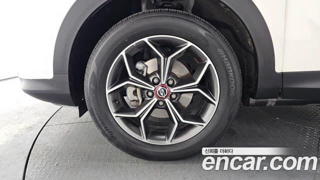 KG모빌리티(SsangYong) Beautiful Korando бензин 1.5 2WD R-Plus, 2022 все фото