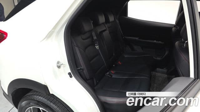 KG모빌리티(SsangYong) Beautiful Korando бензин 1.5 2WD R-Plus, 2022 11