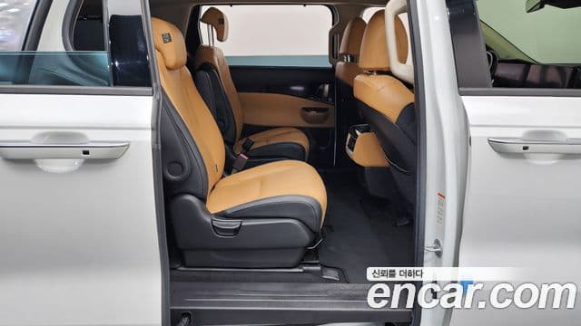 Kia Carnival 4세대 Signature, 2021 12