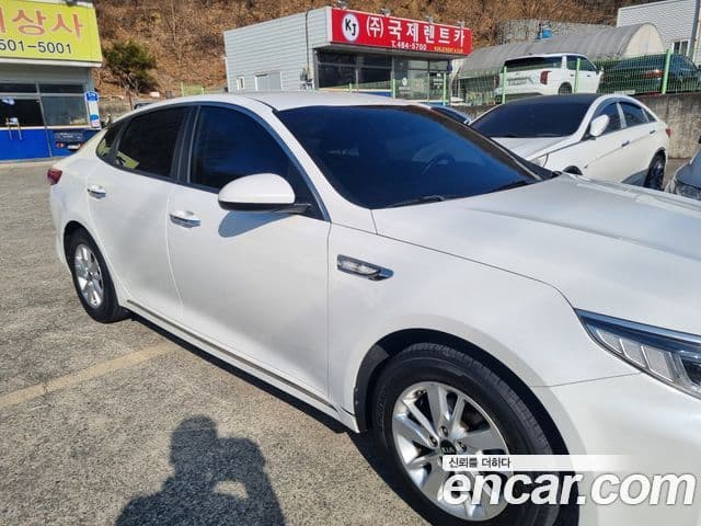 Kia K5 2세대 Prestige, 2017 3