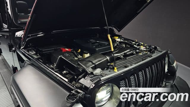 Jeep Wrangler (JL) 2.0 Rubicon Power top 4도어, 2022 6