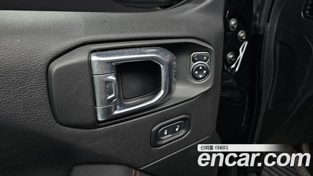 Jeep Wrangler (JL) 2.0 Rubicon Power top 4도어, 2022 18