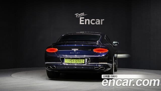 Bentley Continental GT 3세대 4.0 GT Azure, 2023 4