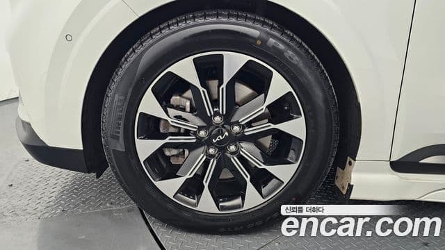 Kia Carnival 4세대 9인승 High Limousine(компания по спецнадстройкам), 2022 все фото