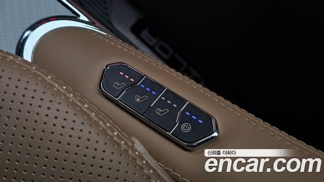 Kia Carnival 4세대 9인승 High Limousine(компания по спецнадстройкам), 2022 18