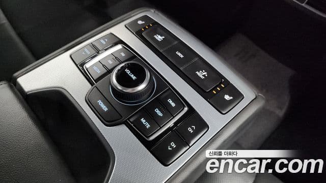 Genesis G80 Luxury Special, 2020 19