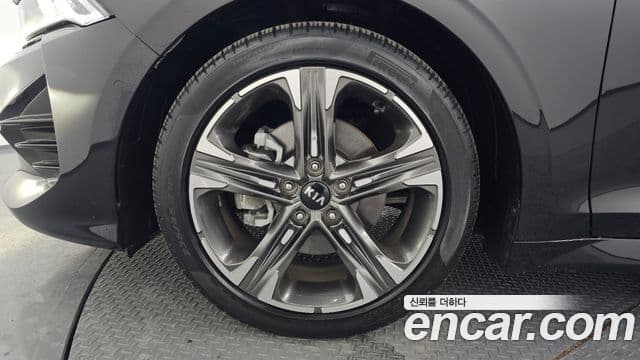 Kia K5 3세대 Signature, 2021 все фото