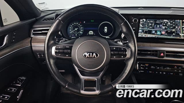 Kia K5 3세대 Signature, 2021 13