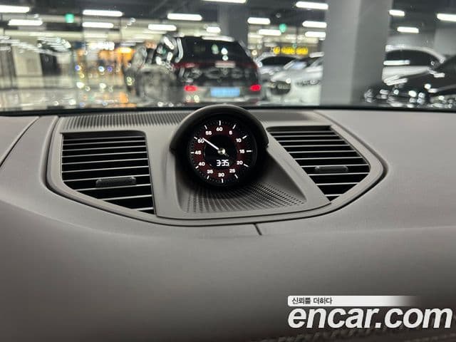 Porsche Panamera (976) 4.0 GTS, 2025 8