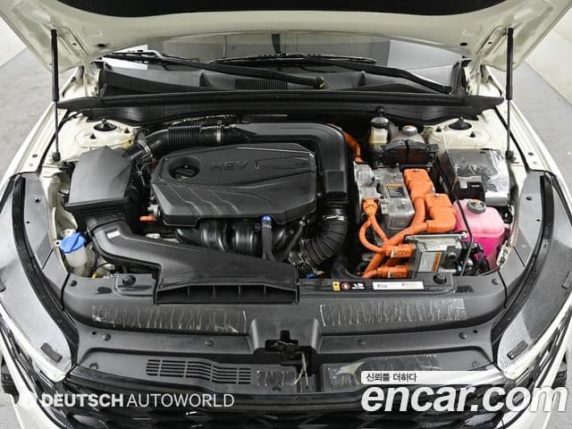 Kia K5 гибрид 3세대 Prestige, 2023 6