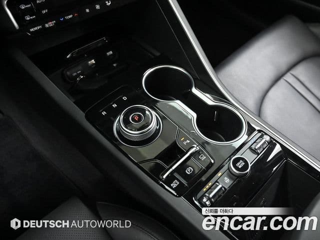 Kia K5 гибрид 3세대 Prestige, 2023 9