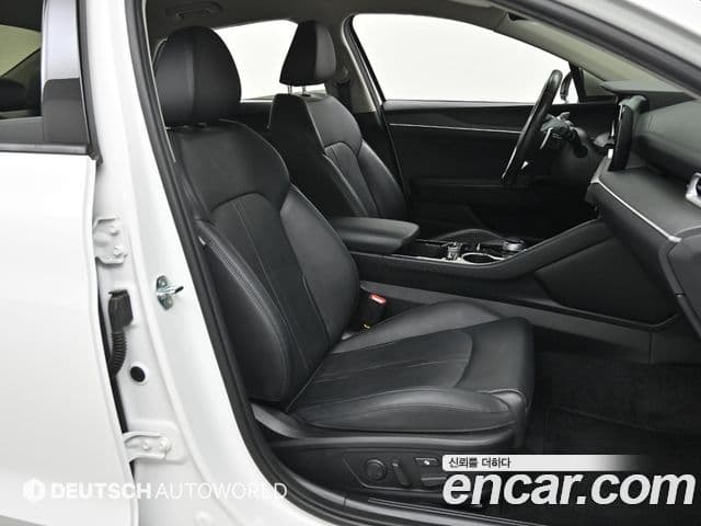 Kia K5 гибрид 3세대 Prestige, 2023 10