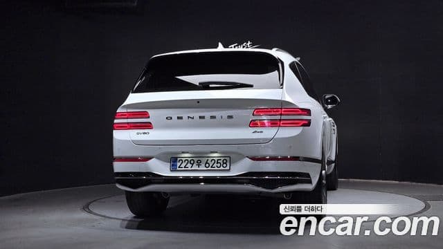 Genesis GV80, 2024 4