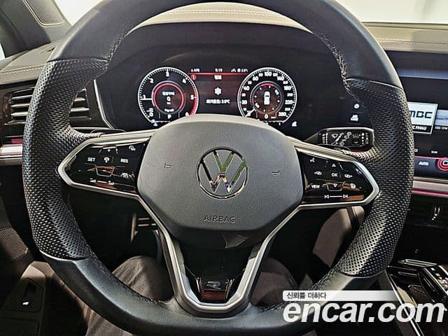 Volkswagen Touareg 3세대 3.0 TDI R-Line, 2023 11
