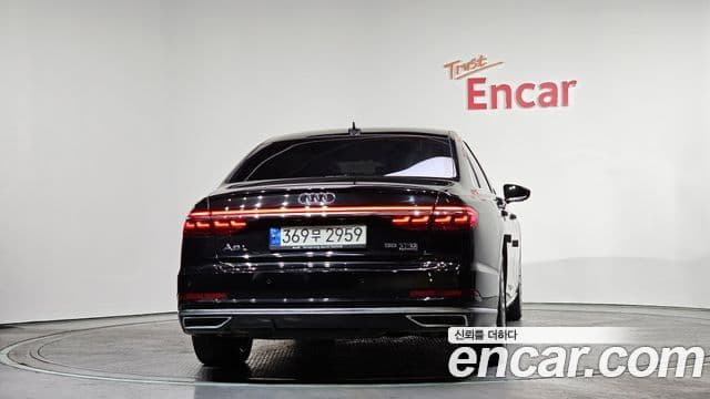 Audi A8 (D5) 55 TFSI Quattro LWB, 2021 4