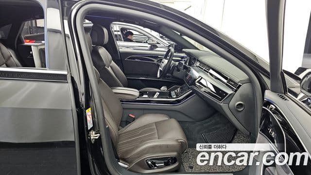 Audi A8 (D5) 55 TFSI Quattro LWB, 2021 11