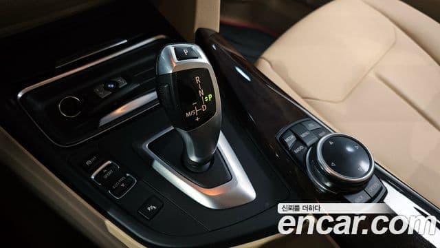 BMW 3시리즈 (F30), 2015 9