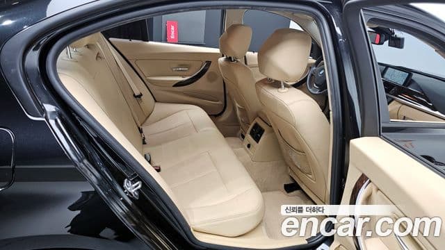 BMW 3시리즈 (F30), 2015 12