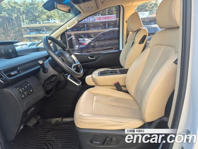 Hyundai Staria Modern, 2022 12