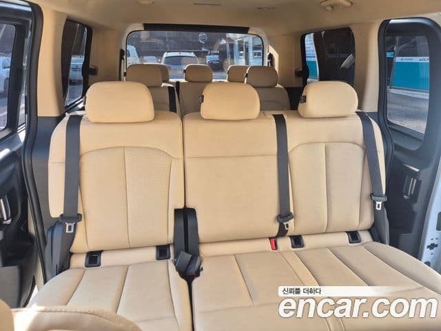 Hyundai Staria Modern, 2022 13