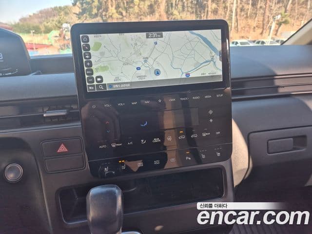 Hyundai Staria Modern, 2022 14