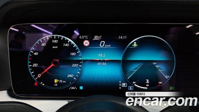 Mercedes-Benz E-класс W213 Avantgarde, 2021 8