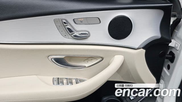 Mercedes-Benz E-класс W213 Avantgarde, 2021 17