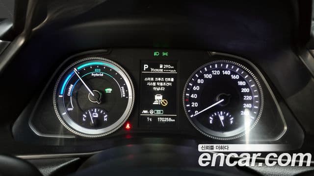 Hyundai Sonata гибрид (DN8) Premium Plus, 2022 8