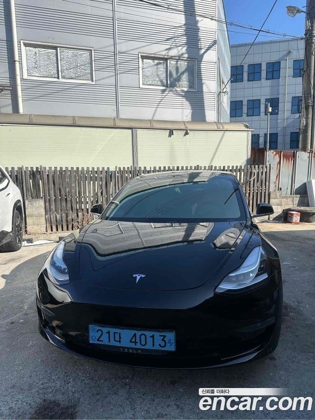 Tesla модель 3 Long Range, 2020 1