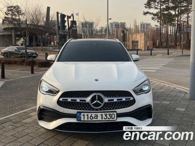 Mercedes-Benz GLA-класс H247 GLA250 4MATIC, 2020 3