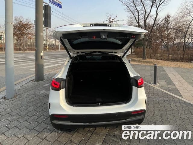 Mercedes-Benz GLA-класс H247 GLA250 4MATIC, 2020 13