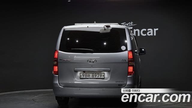 Hyundai Grand Starex кемпер, 2011 4