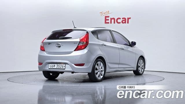 Hyundai Accent(новый кузов / новое поколение) Premier, 2013 2