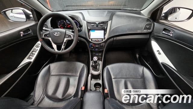 Hyundai Accent(новый кузов / новое поколение) Premier, 2013 7