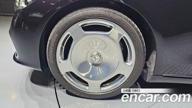 Mercedes-Benz S-класс W223 Maybach S580 4MATIC, 2023 все фото