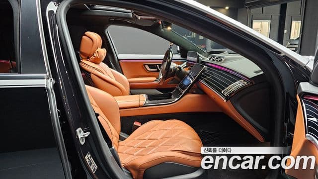 Mercedes-Benz S-класс W223 Maybach S580 4MATIC, 2023 10