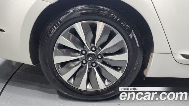 Kia K7 гибрид Prestige, 2014 все фото